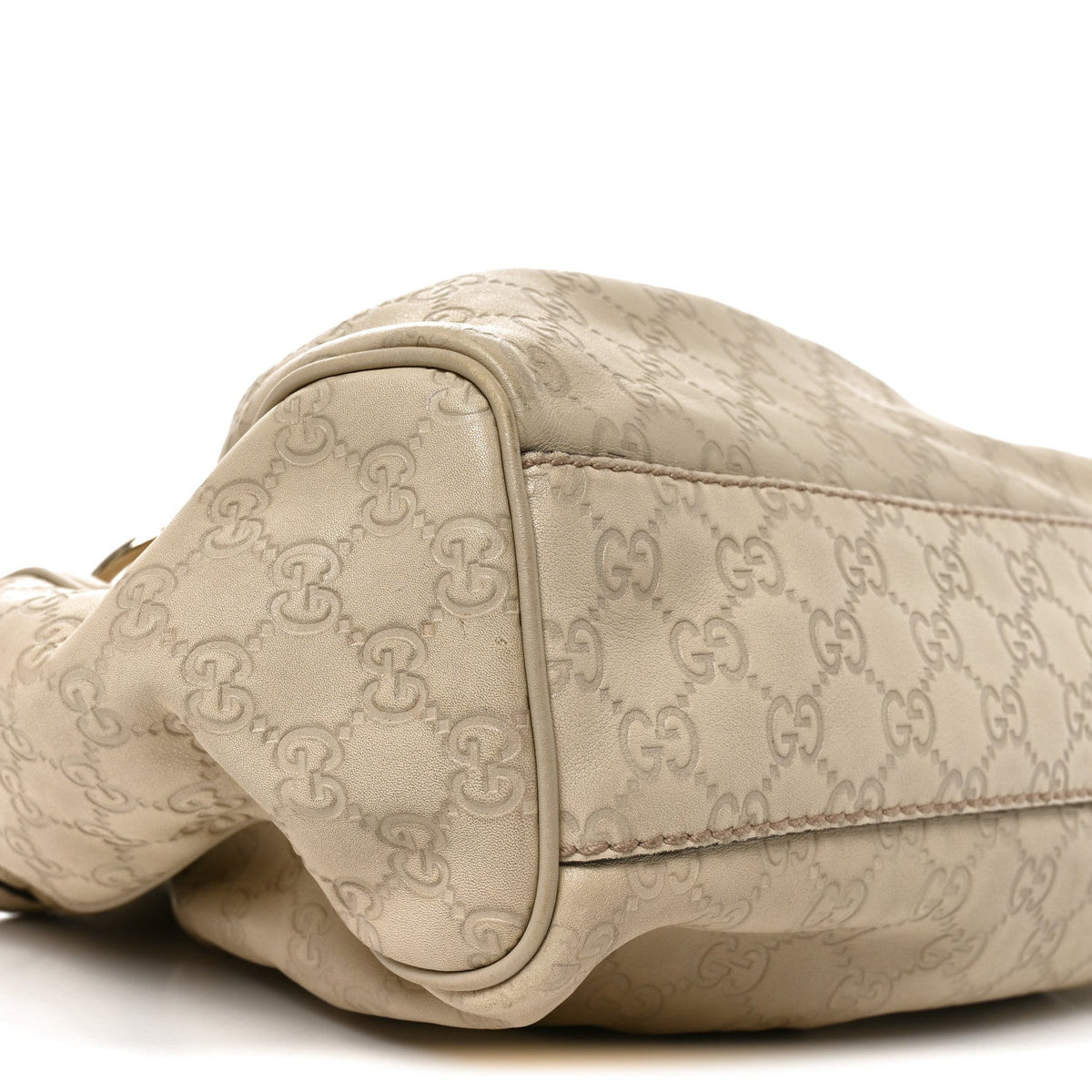 Guccissima Medium Sukey Tote Mystic White