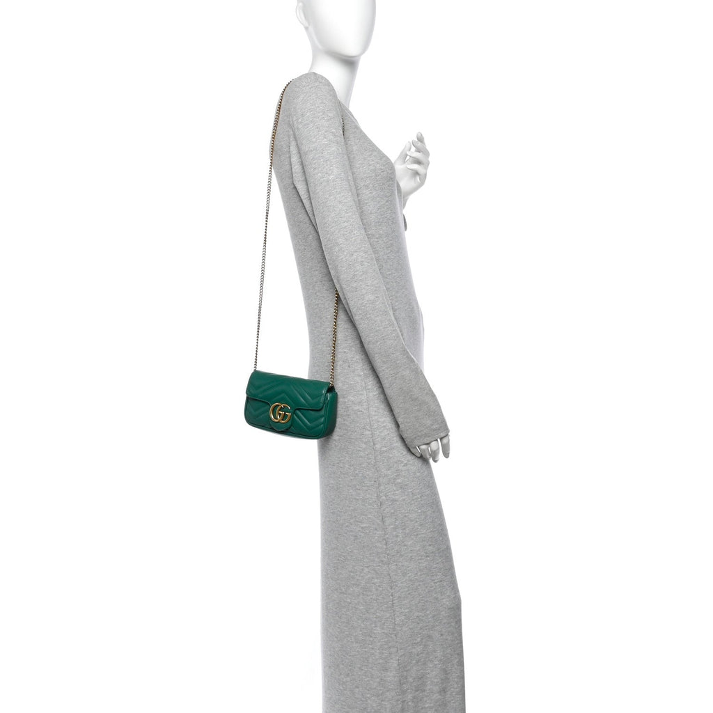 Calfskin Matelasse Super Mini GG Marmont Shoulder Bag Emerald Green