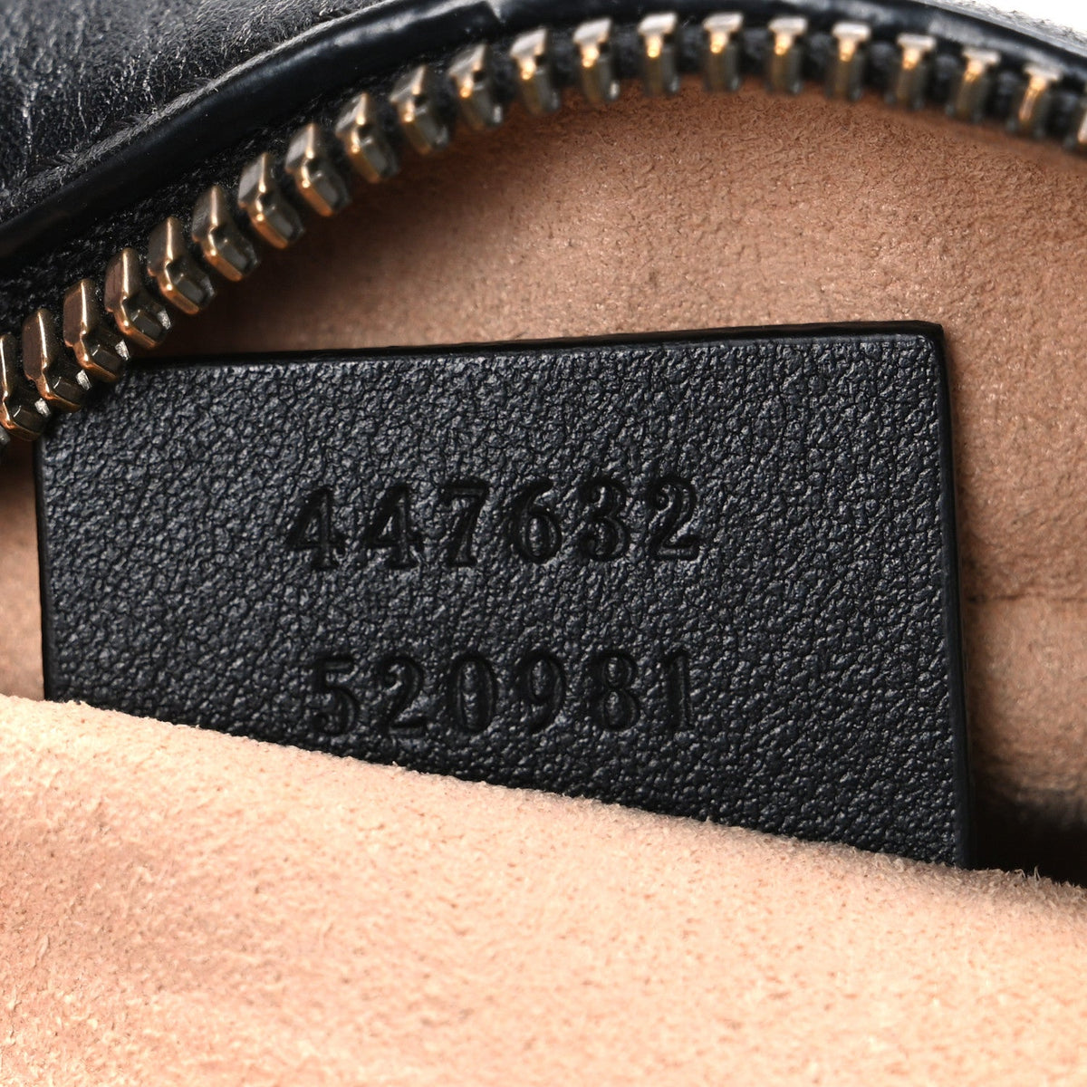 Calfskin Matelasse Small GG Marmont Chain Shoulder Bag Black