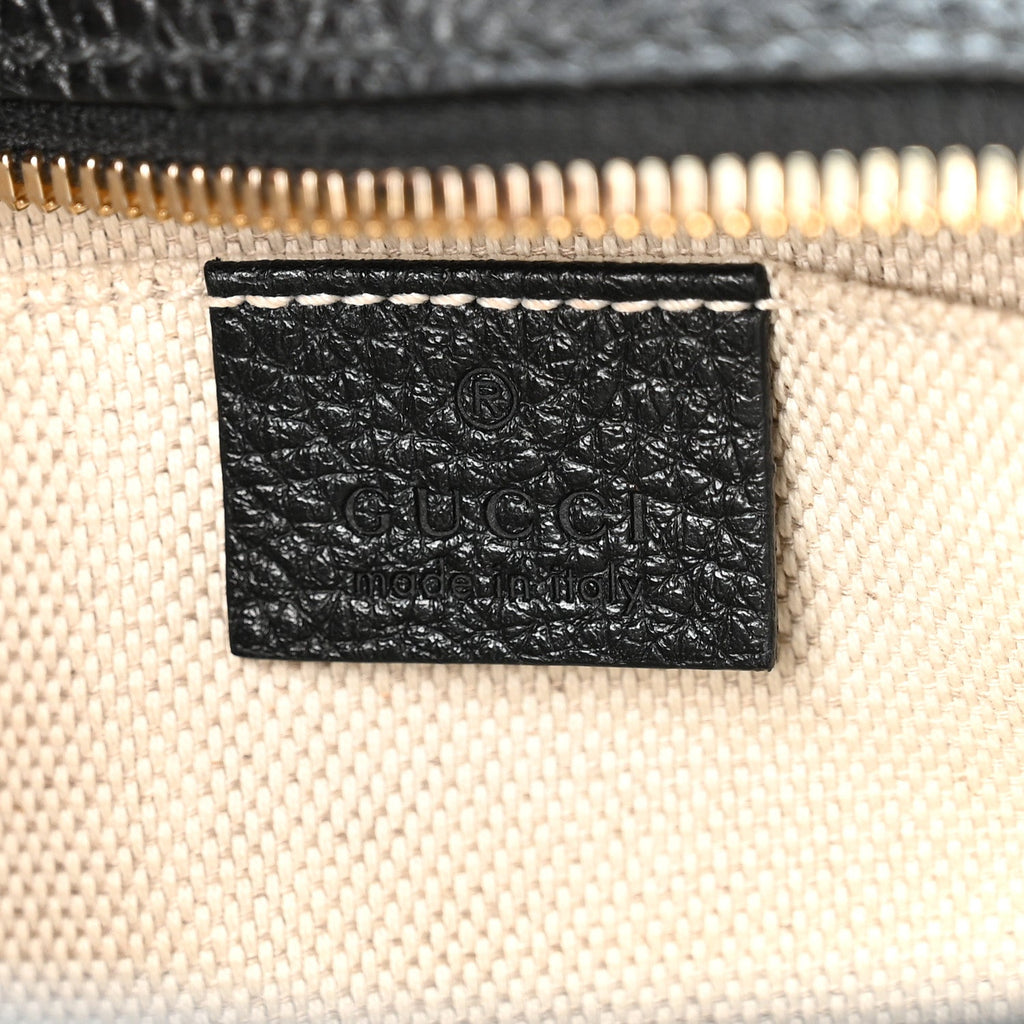 Pebbled Calfskin Small Soho Disco Bag Black