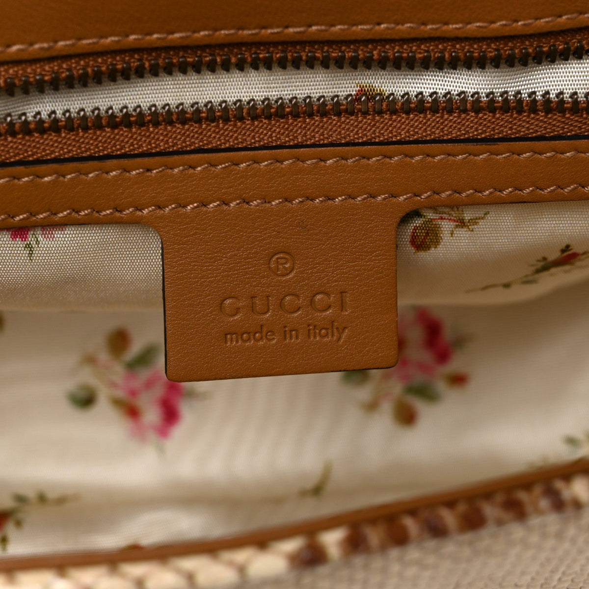 Raffia Elaphe Matelasse Small GG Marmont Shoulder Bag Natural Cream Brown