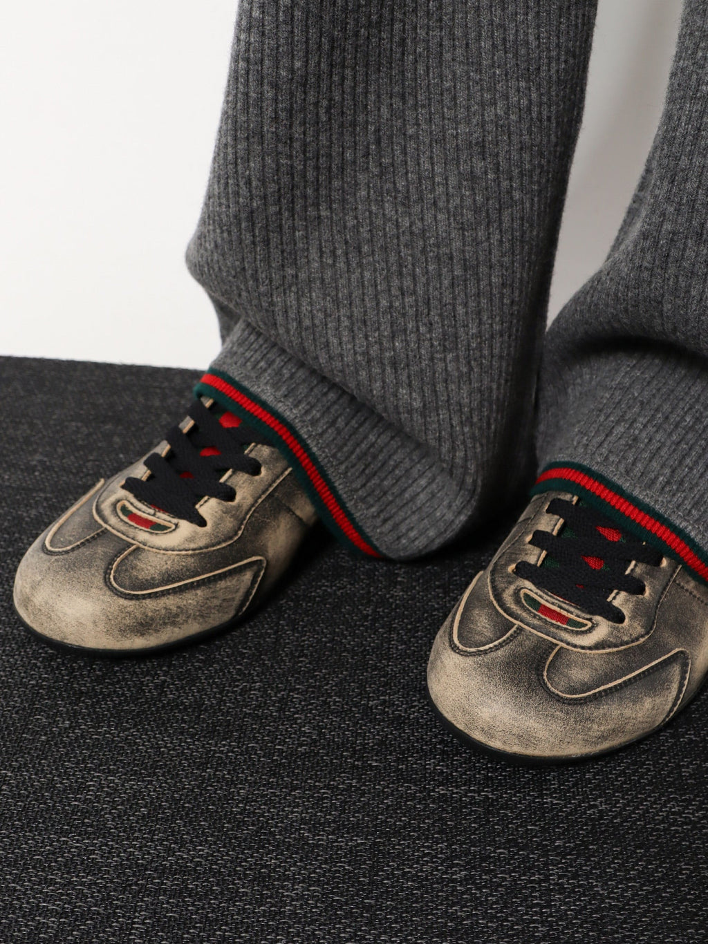 Gucci Shift Délavé Leather Sneakers Grey