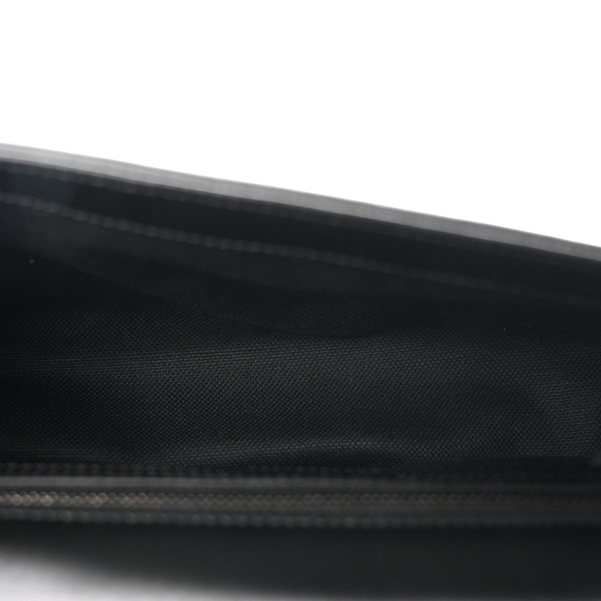 Calfskin Matelasse Monochrome Small GG Marmont Shoulder Bag Black