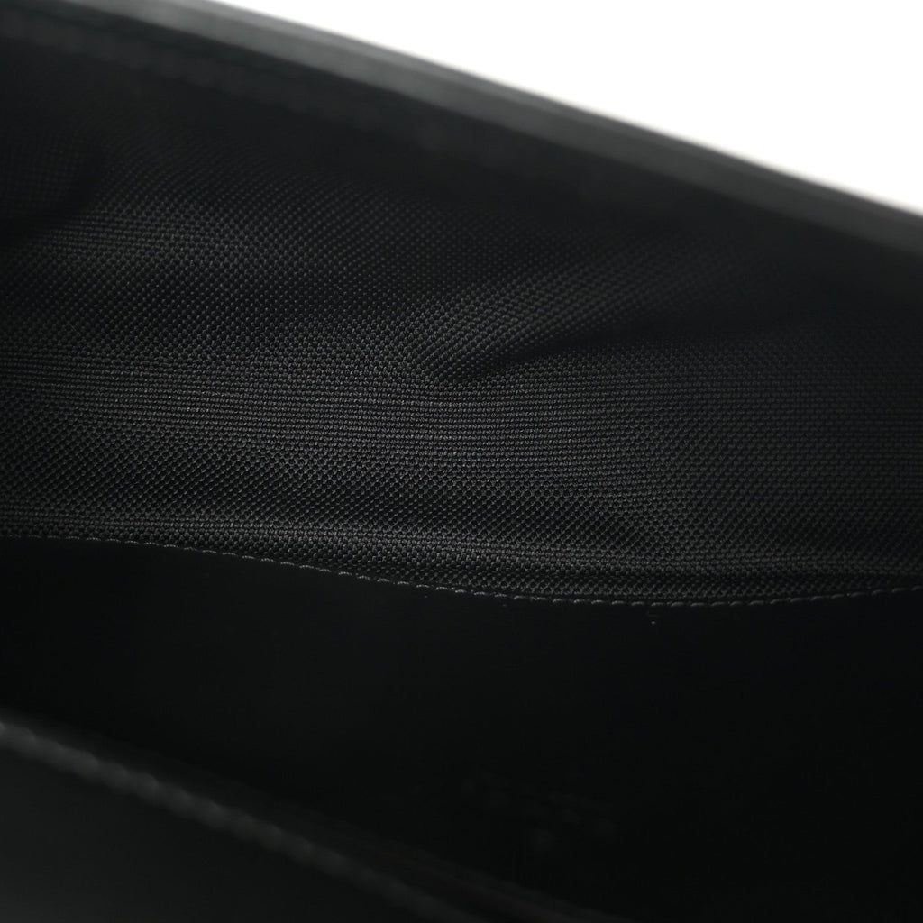 Calfskin Matelasse Monochrome Mini GG Marmont Shoulder Bag Black