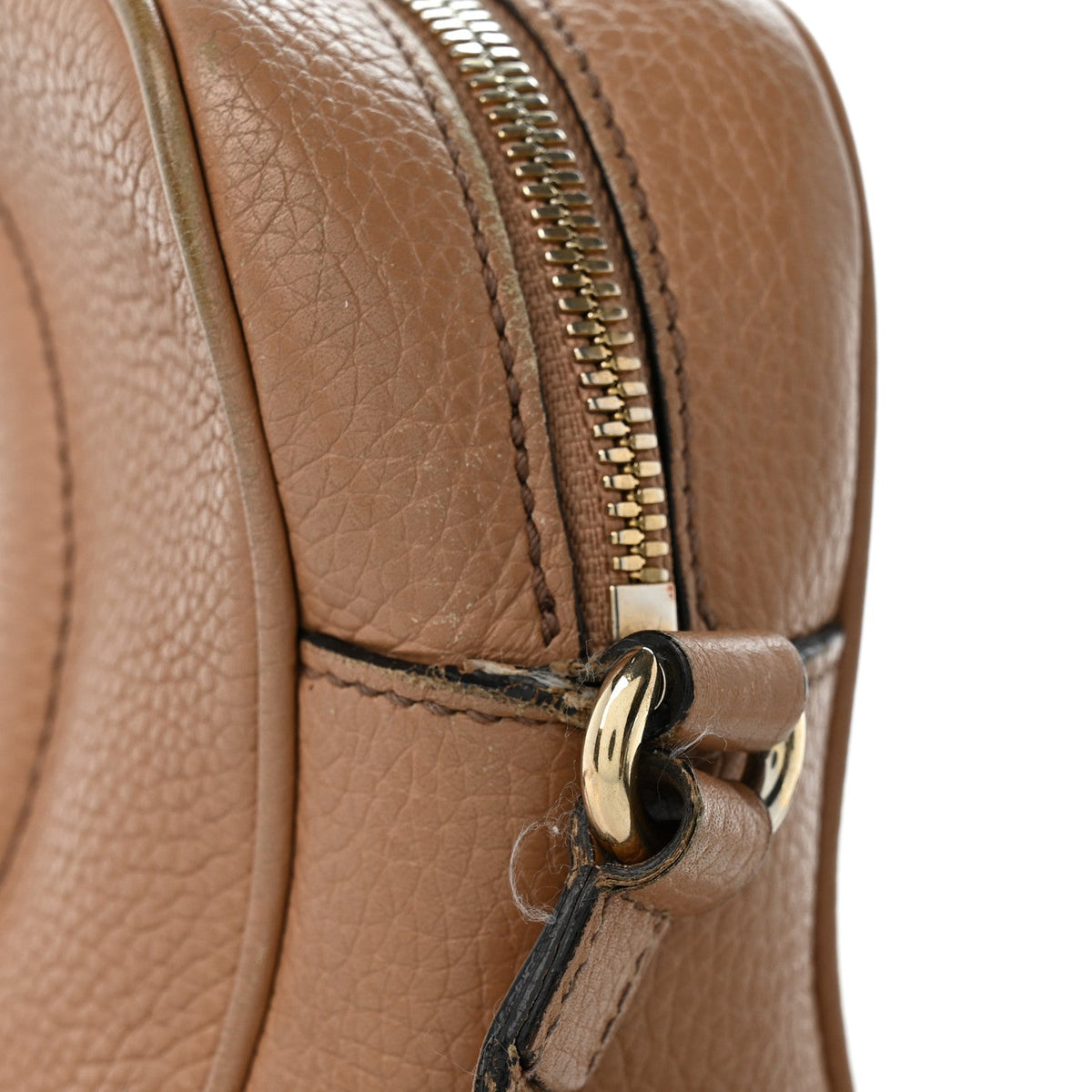 Pebbled Calfskin Small Soho Disco Bag Camelia