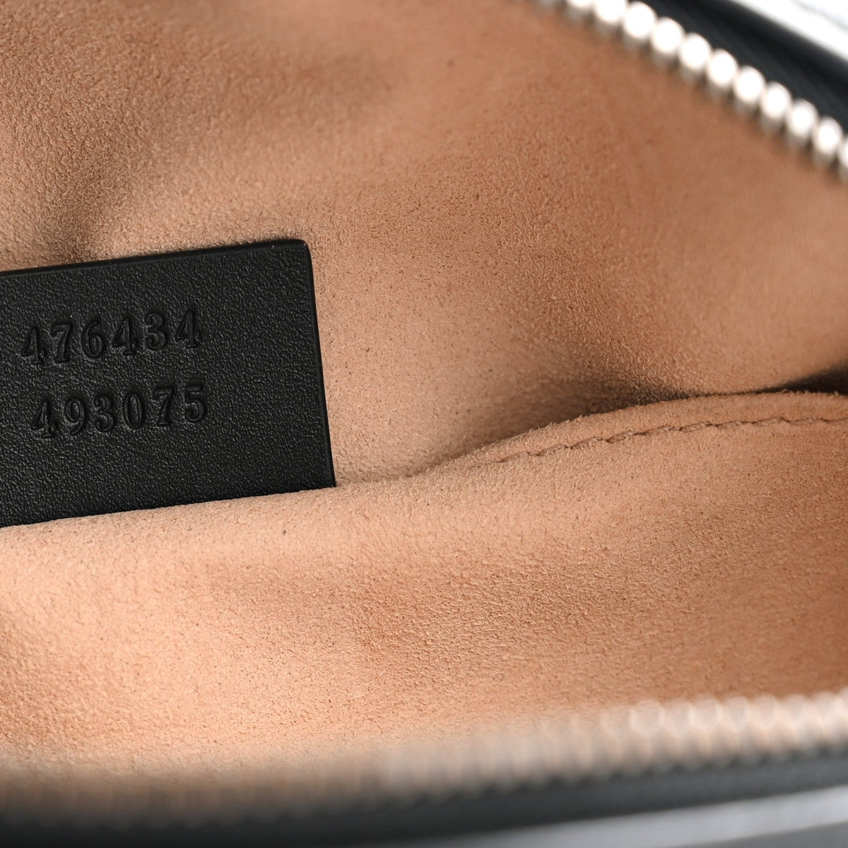 Calfskin Matelasse GG Marmont Belt Bag 85 34 Black