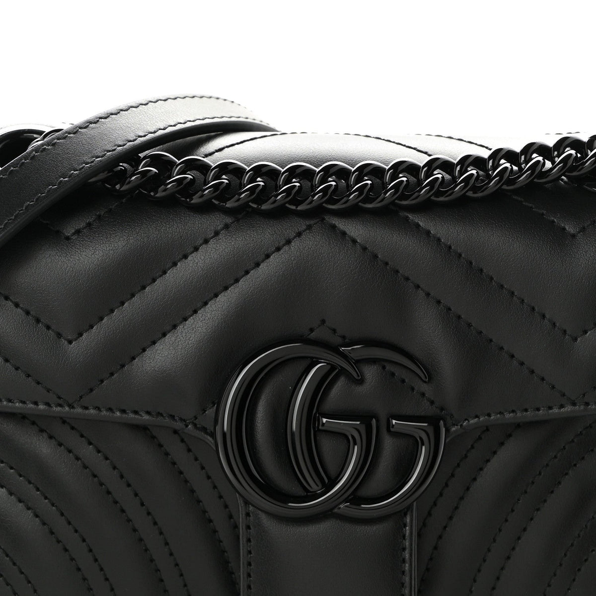 Calfskin Matelasse Monochrome Mini GG Marmont Shoulder Bag Black
