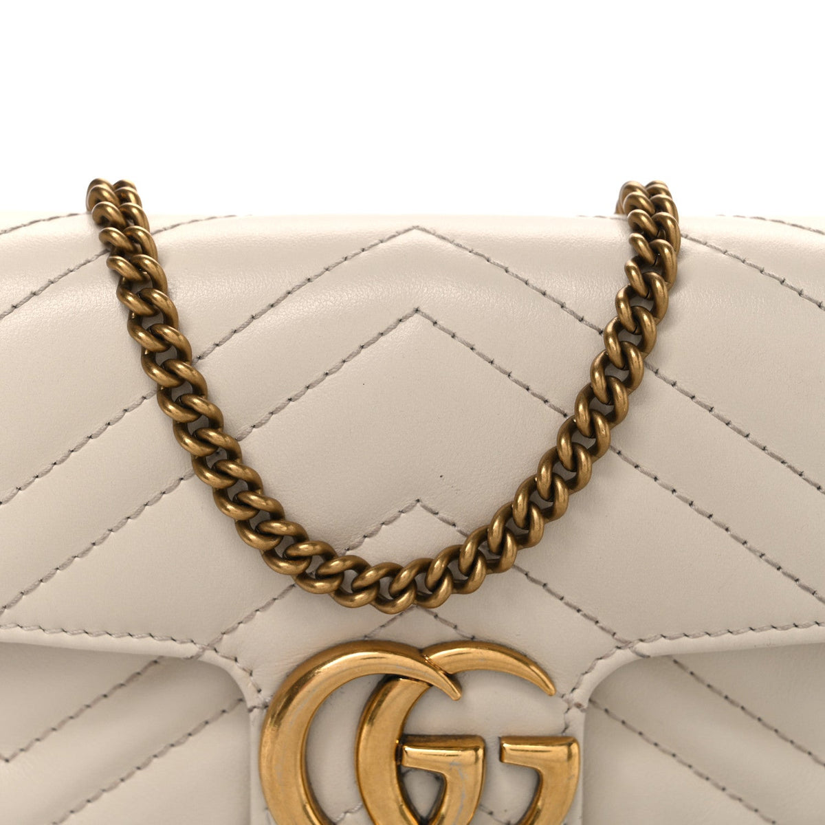 Calfskin Matelasse Super Mini GG Marmont Shoulder Bag White