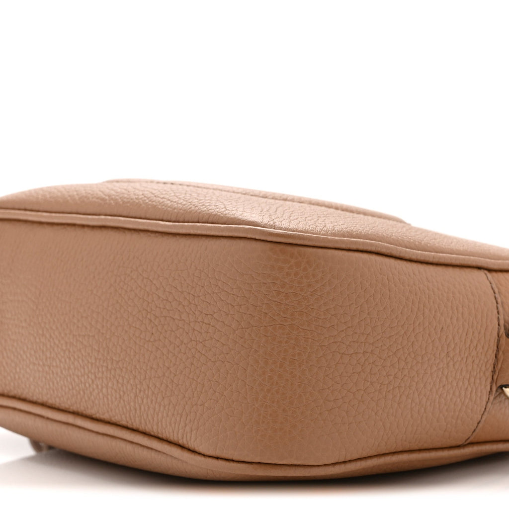 Pebbled Calfskin Small Soho Disco Bag Camelia