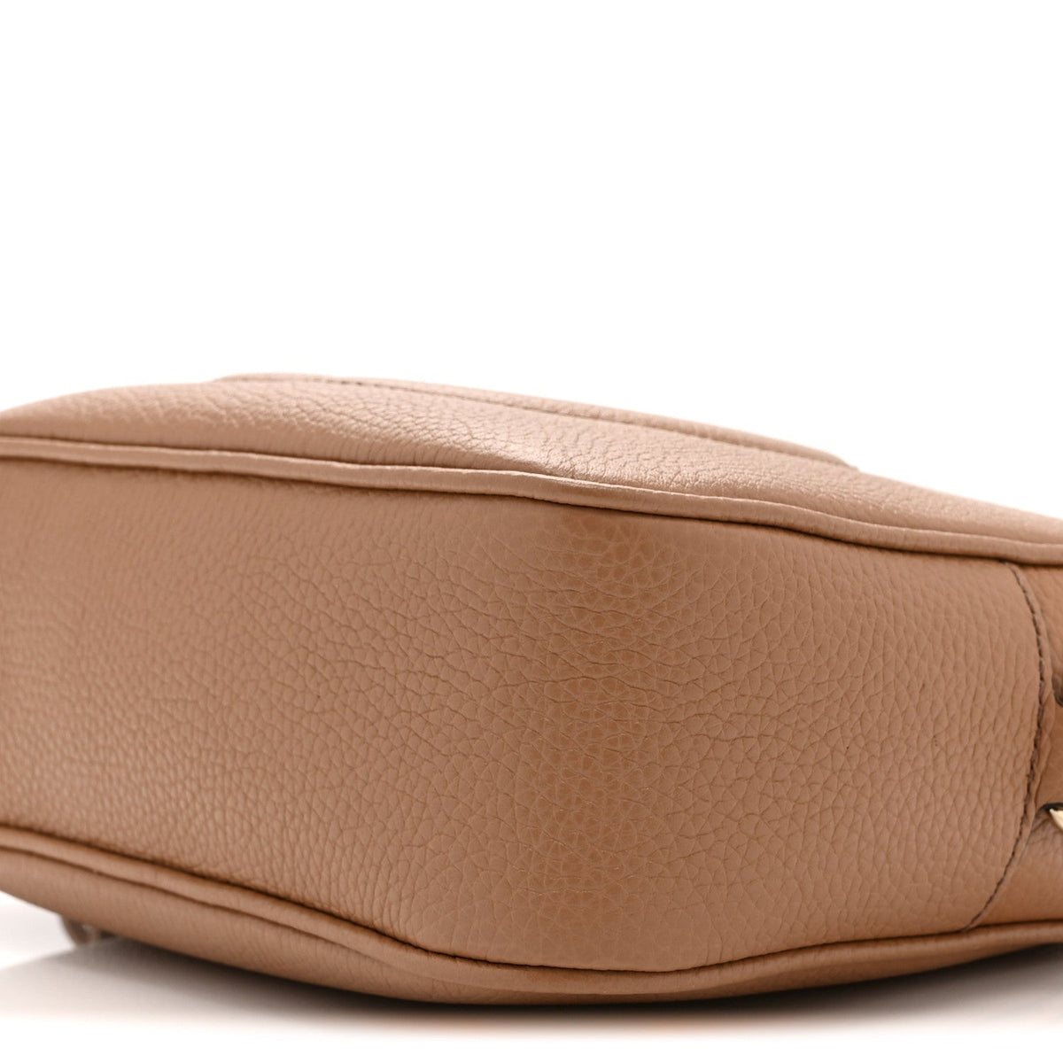 Pebbled Calfskin Small Soho Disco Bag Camelia