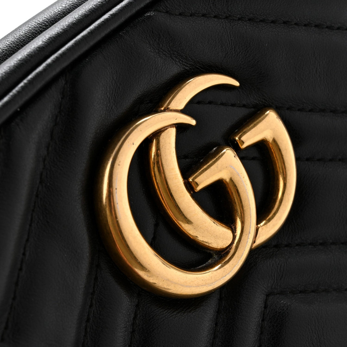 Calfskin Matelasse Small GG Marmont Chain Shoulder Bag Black