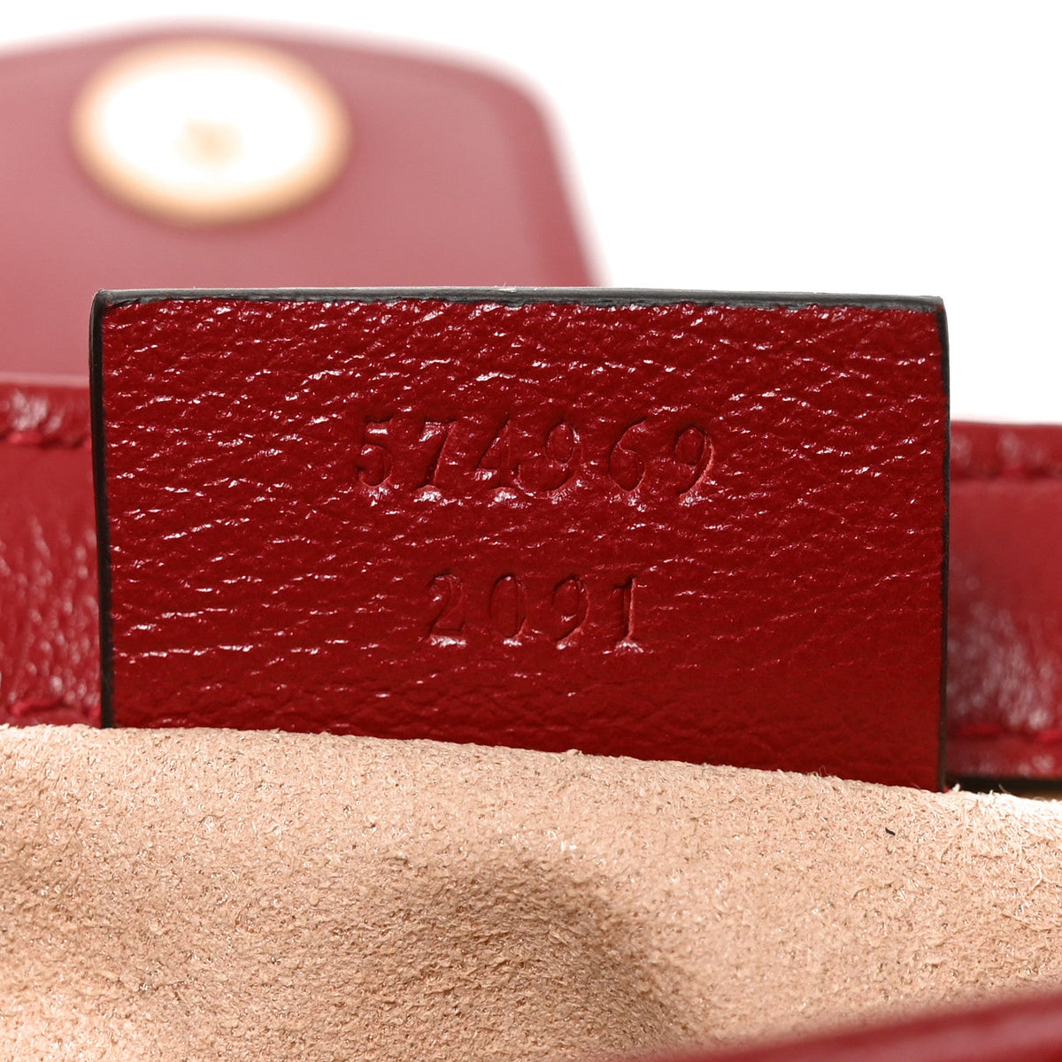 Vintage Effect Calfskin Matelasse Diagonal Super Mini Torchon GG Marmont Shoulder Bag Black Romantic Cherry