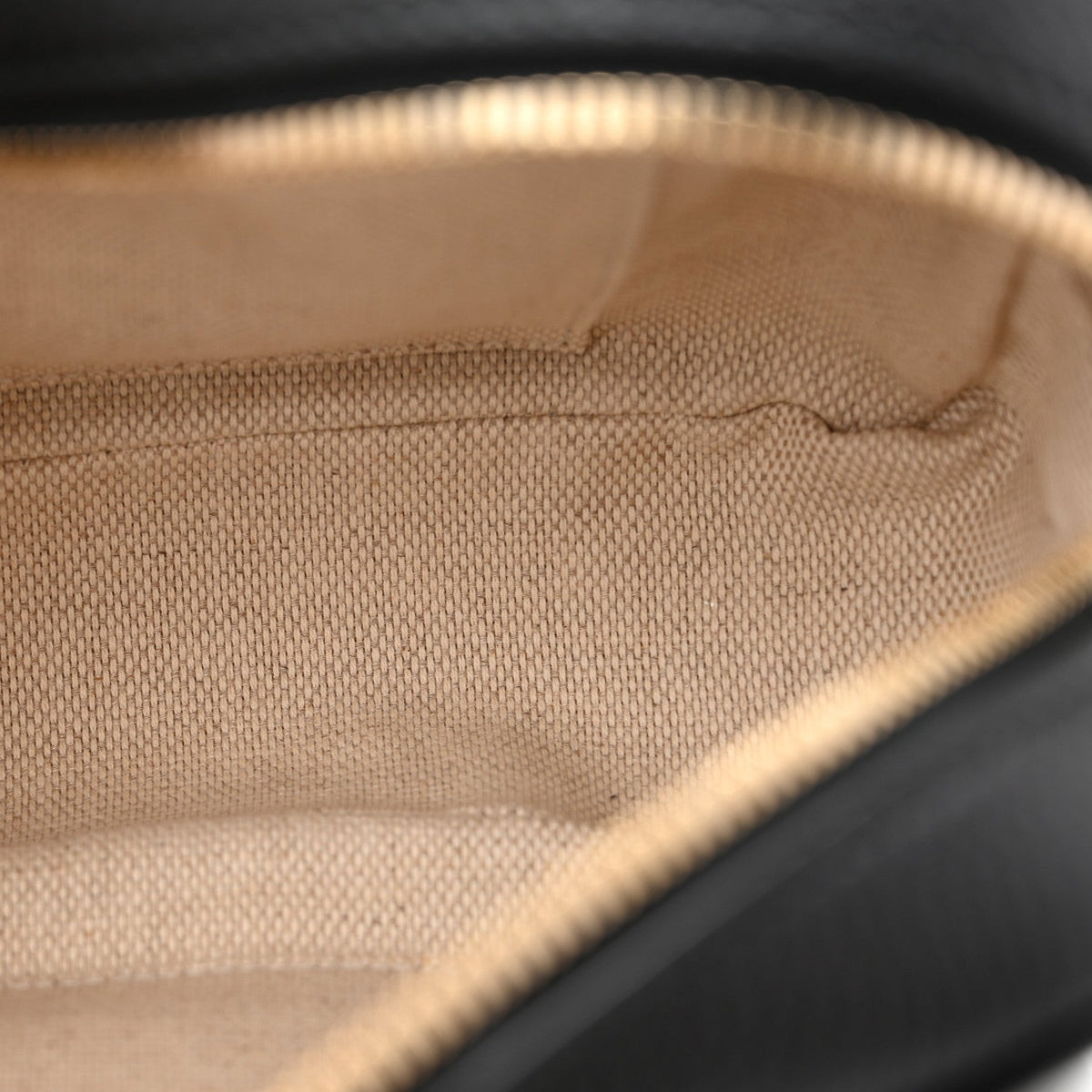 Pebbled Calfskin Small Soho Disco Bag Black