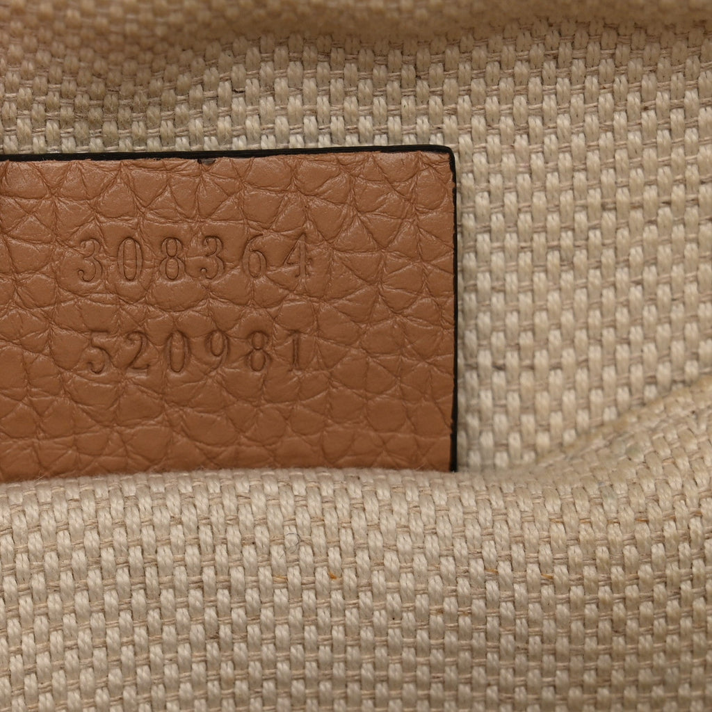 Pebbled Calfskin Small Soho Disco Bag Camelia