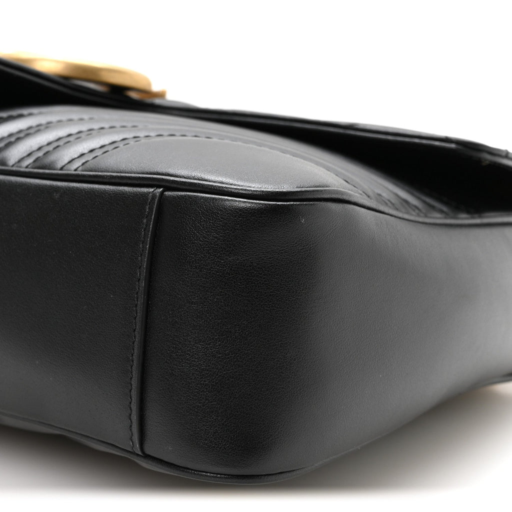 Calfskin Matelasse Medium GG Marmont Shoulder Bag Black