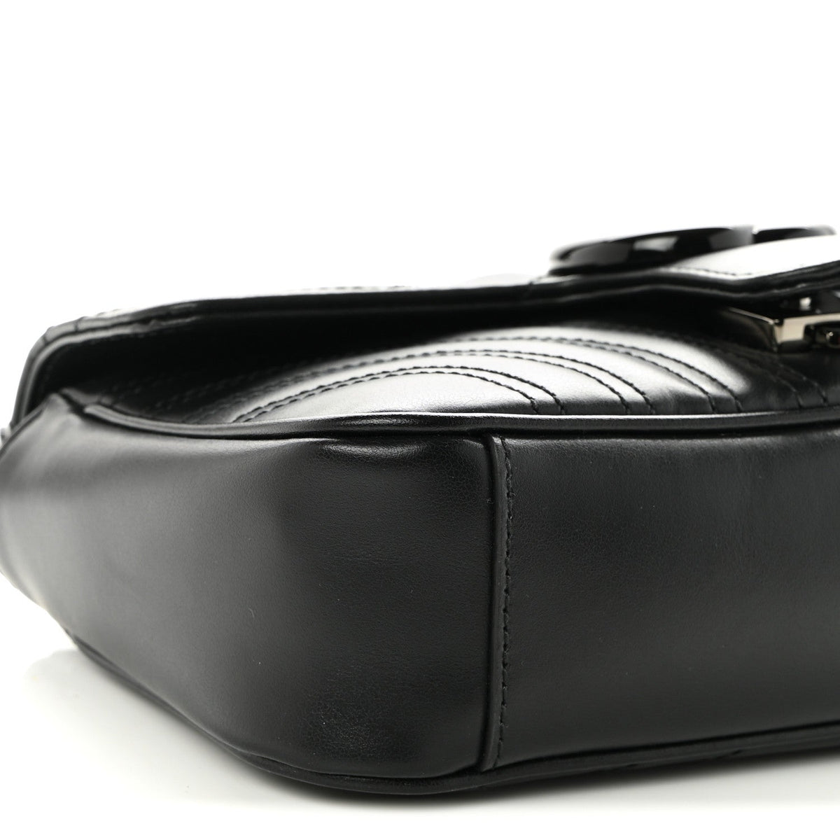 Calfskin Matelasse Monochrome Mini GG Marmont Shoulder Bag Black
