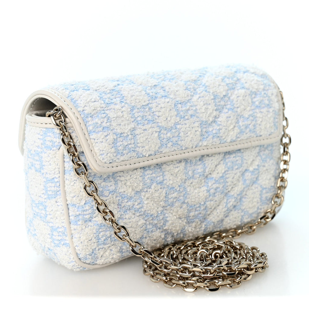 Sponge Boucle Matelasse Mini GG Marmont Shoulder Bag White Light Blue Grey