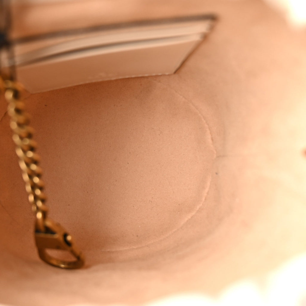 Calfskin Matelasse Mini GG Marmont 2.0 Bucket Bag White