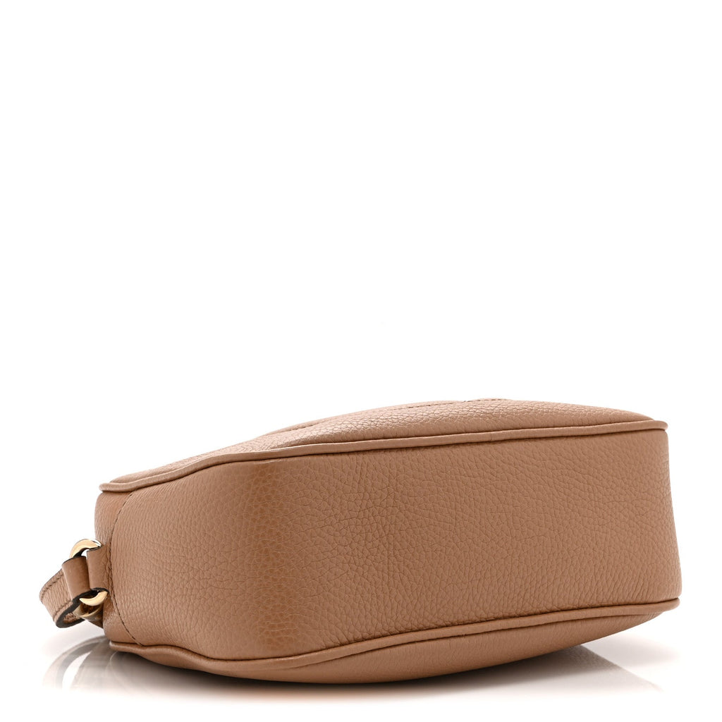 Pebbled Calfskin Small Soho Disco Bag Camelia