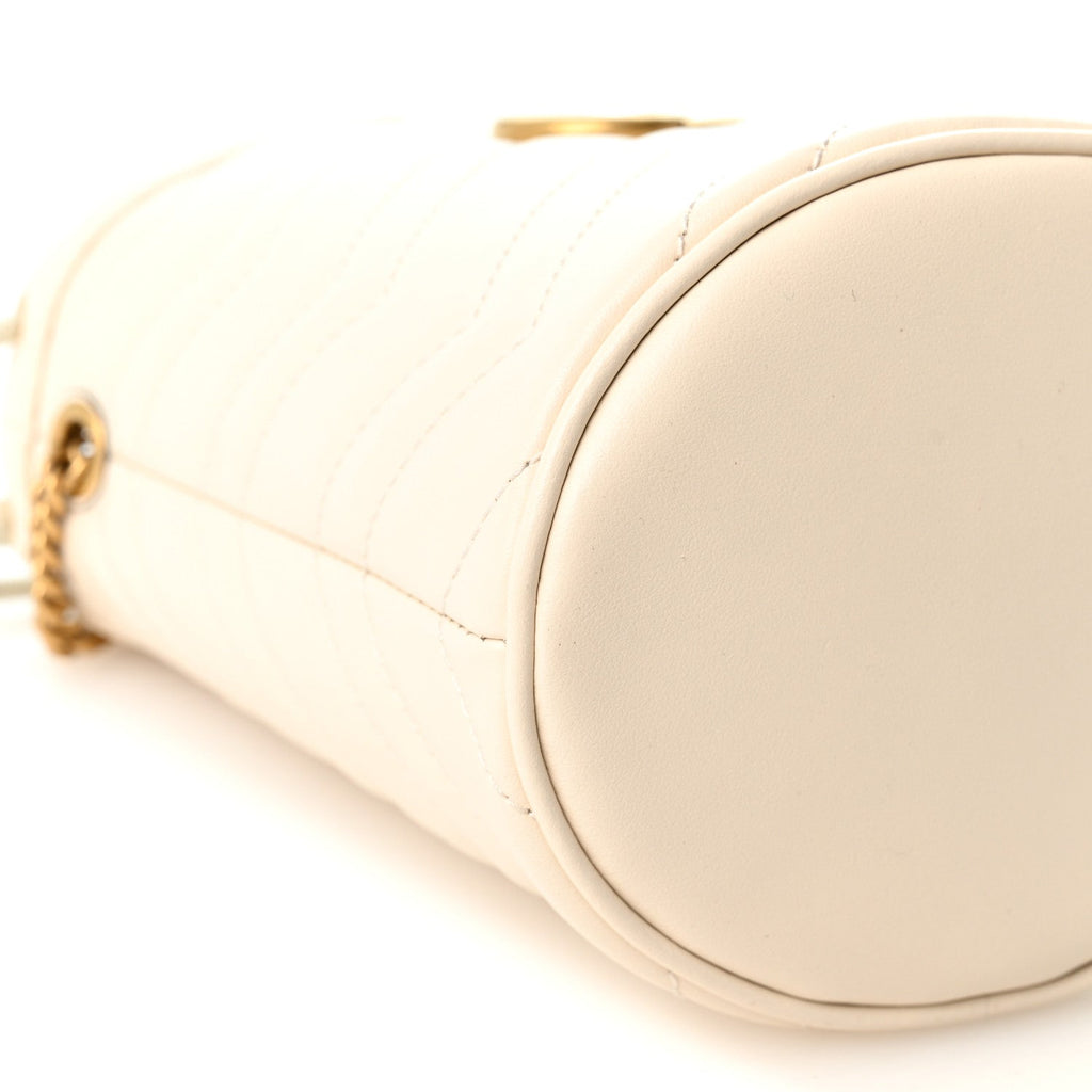 Calfskin Matelasse Mini GG Marmont 2.0 Bucket Bag White