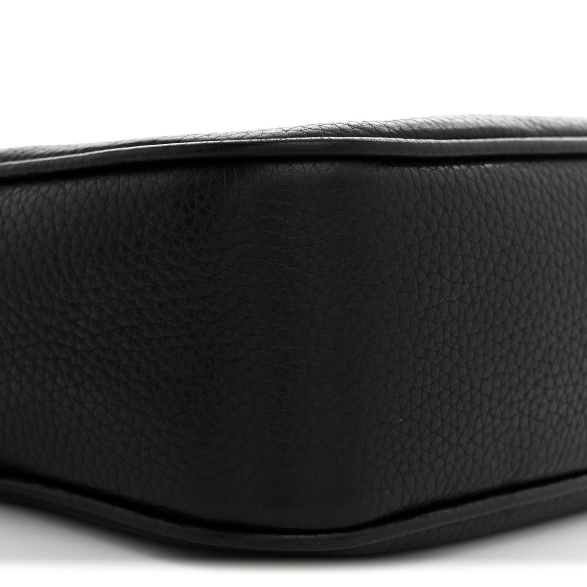 Pebbled Calfskin Small Soho Disco Bag Black