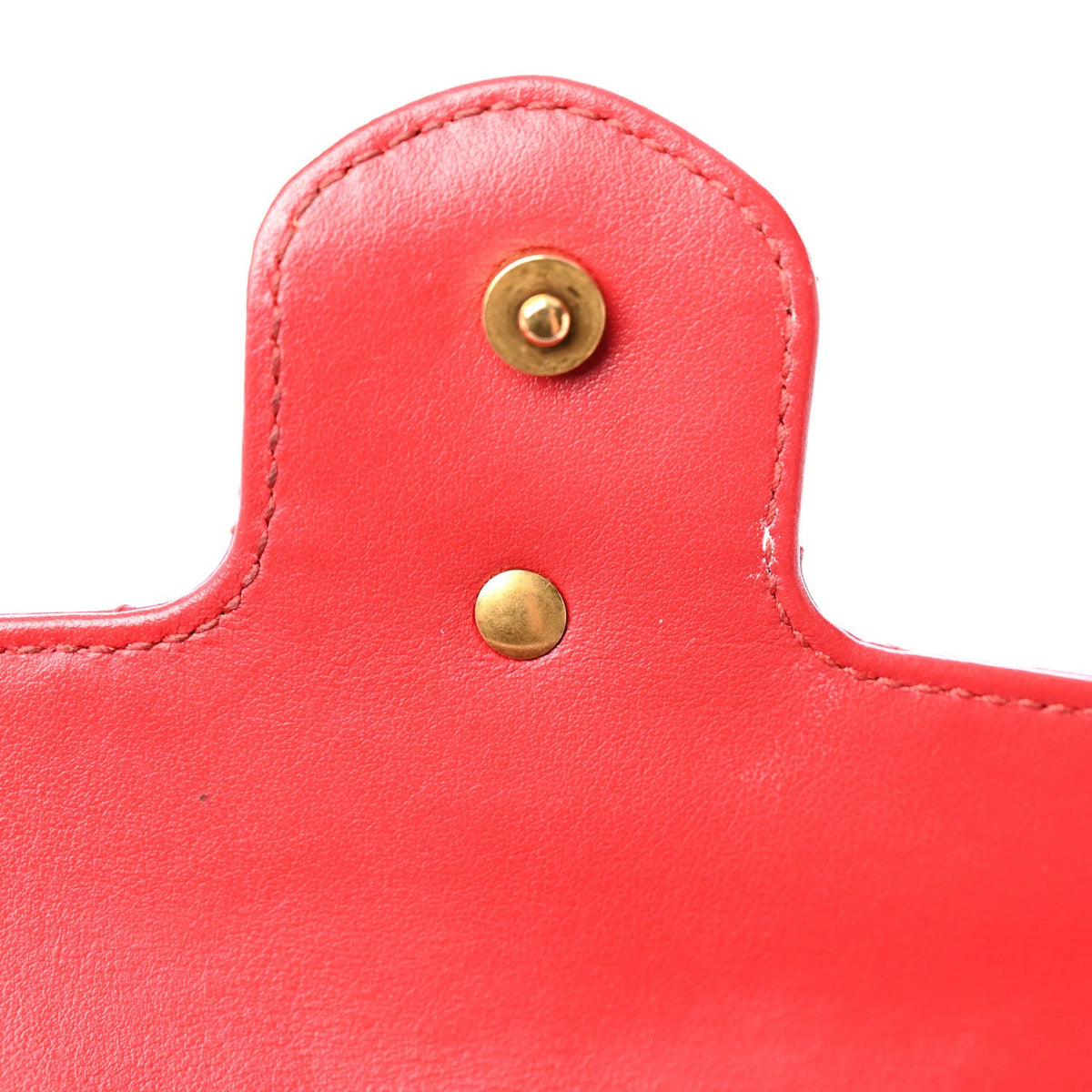 Calfskin Matelasse Super Mini GG Marmont Shoulder Bag Hibiscus Red