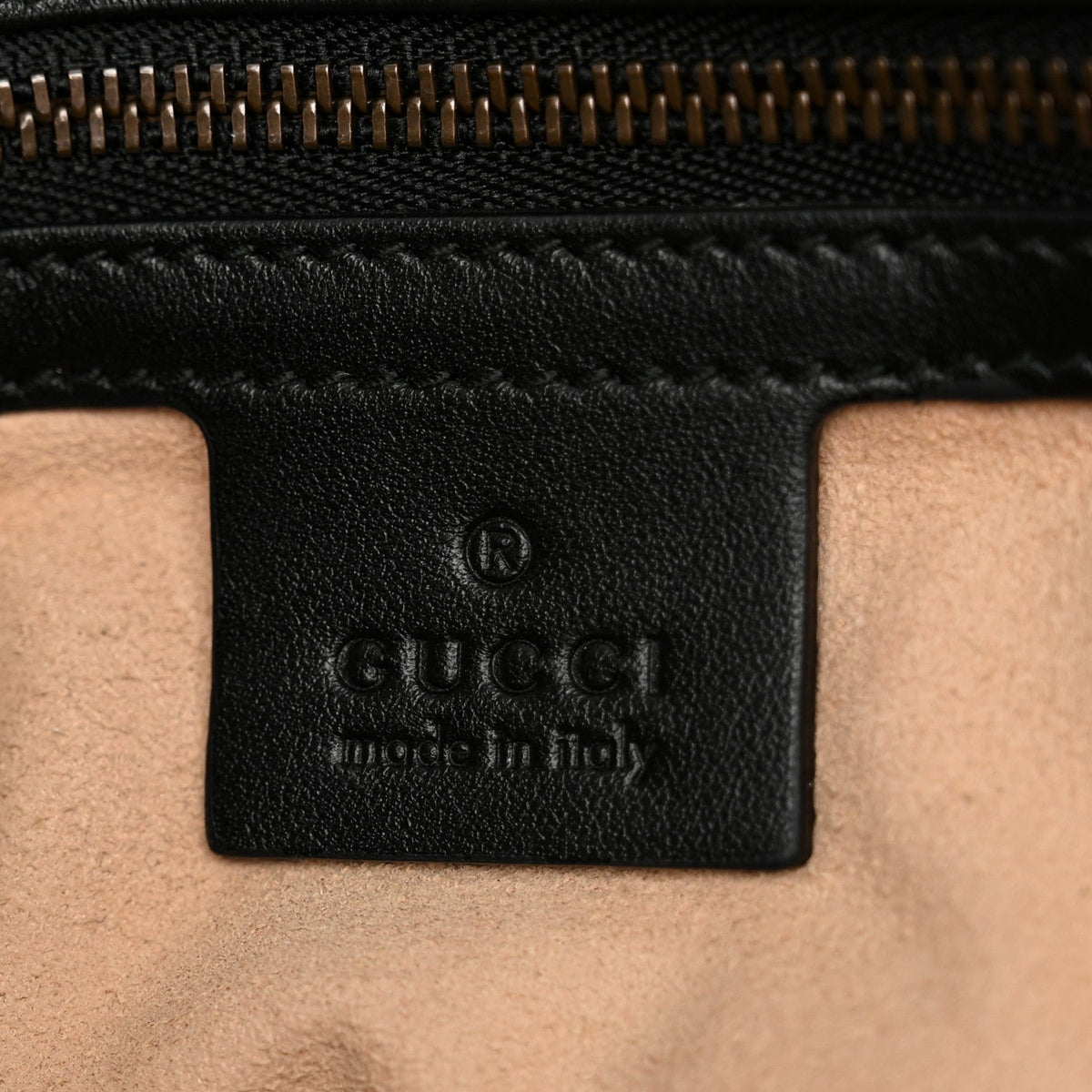 Calfskin Matelasse Medium GG Marmont Shoulder Bag Black