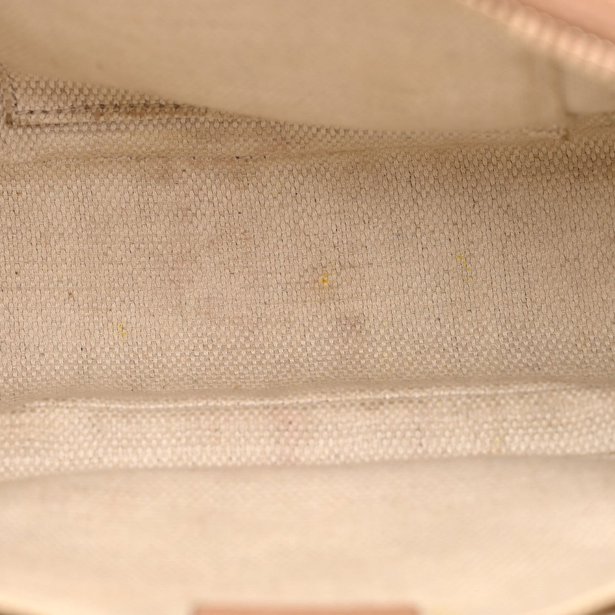 Pebbled Calfskin Small Soho Disco Bag Camelia