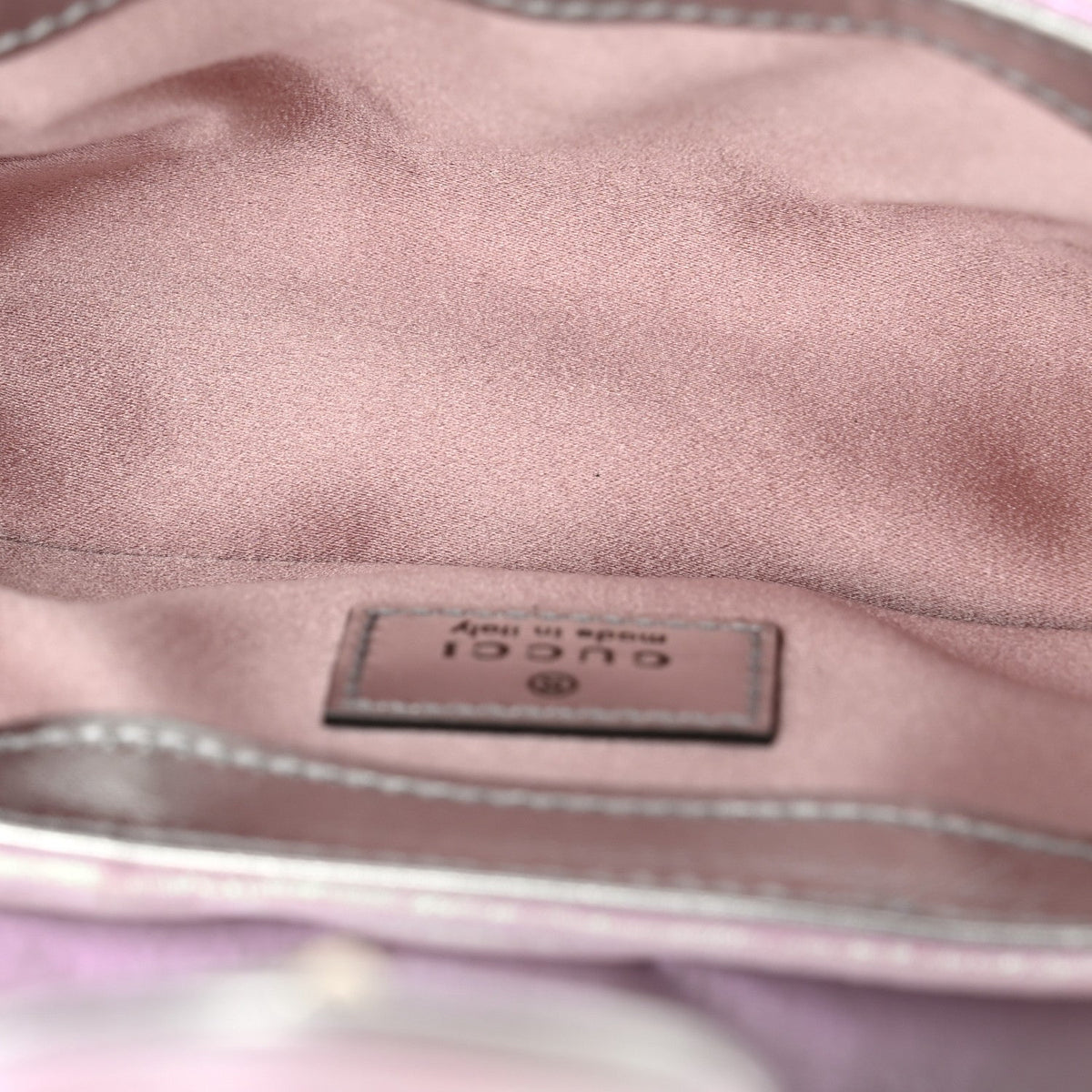 Iridescent Nappa Chevron Matelasse Super Mini GG Marmont Shoulder Bag Iridescent Escape Pink