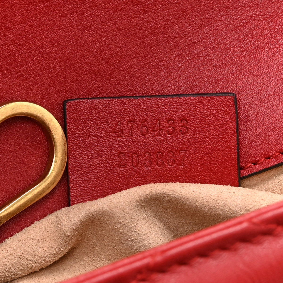 Calfskin Matelasse Super Mini GG Marmont Shoulder Bag Hibiscus Red
