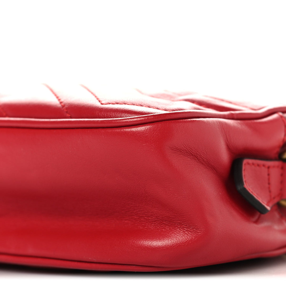 Calfskin Matelasse Mini GG Marmont Chain Shoulder Bag Hibiscus Red
