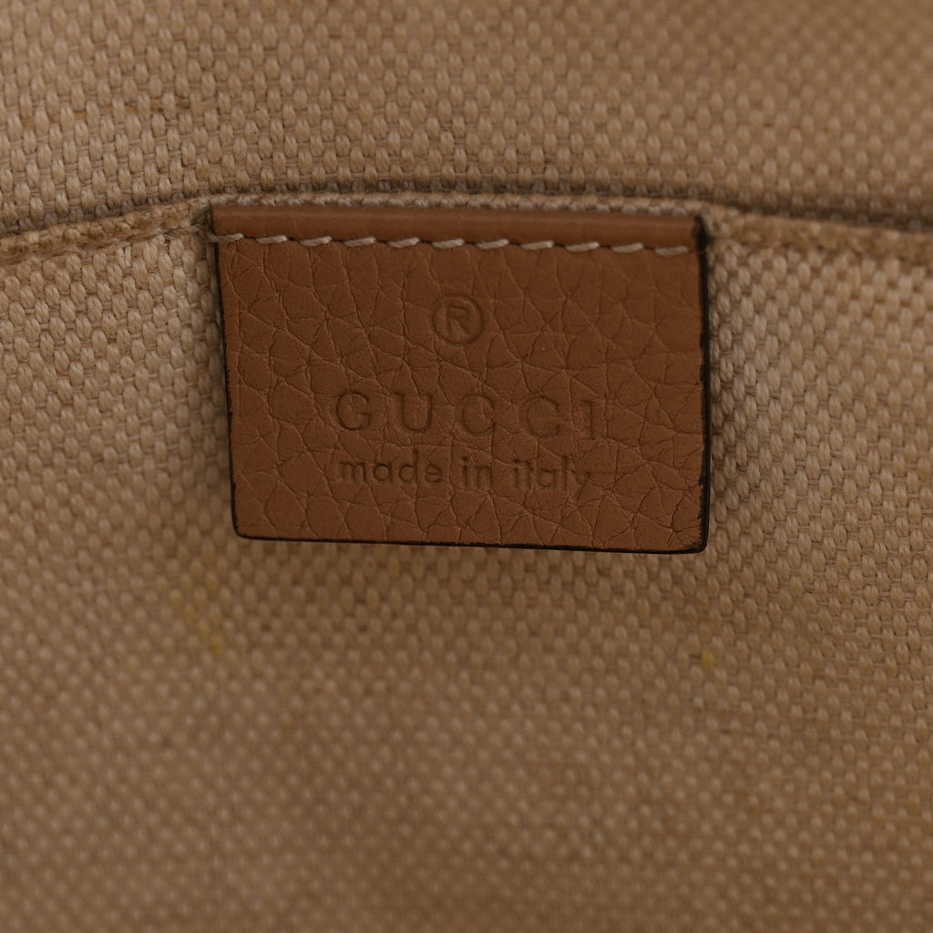 Pebbled Calfskin Small Soho Disco Bag Camelia