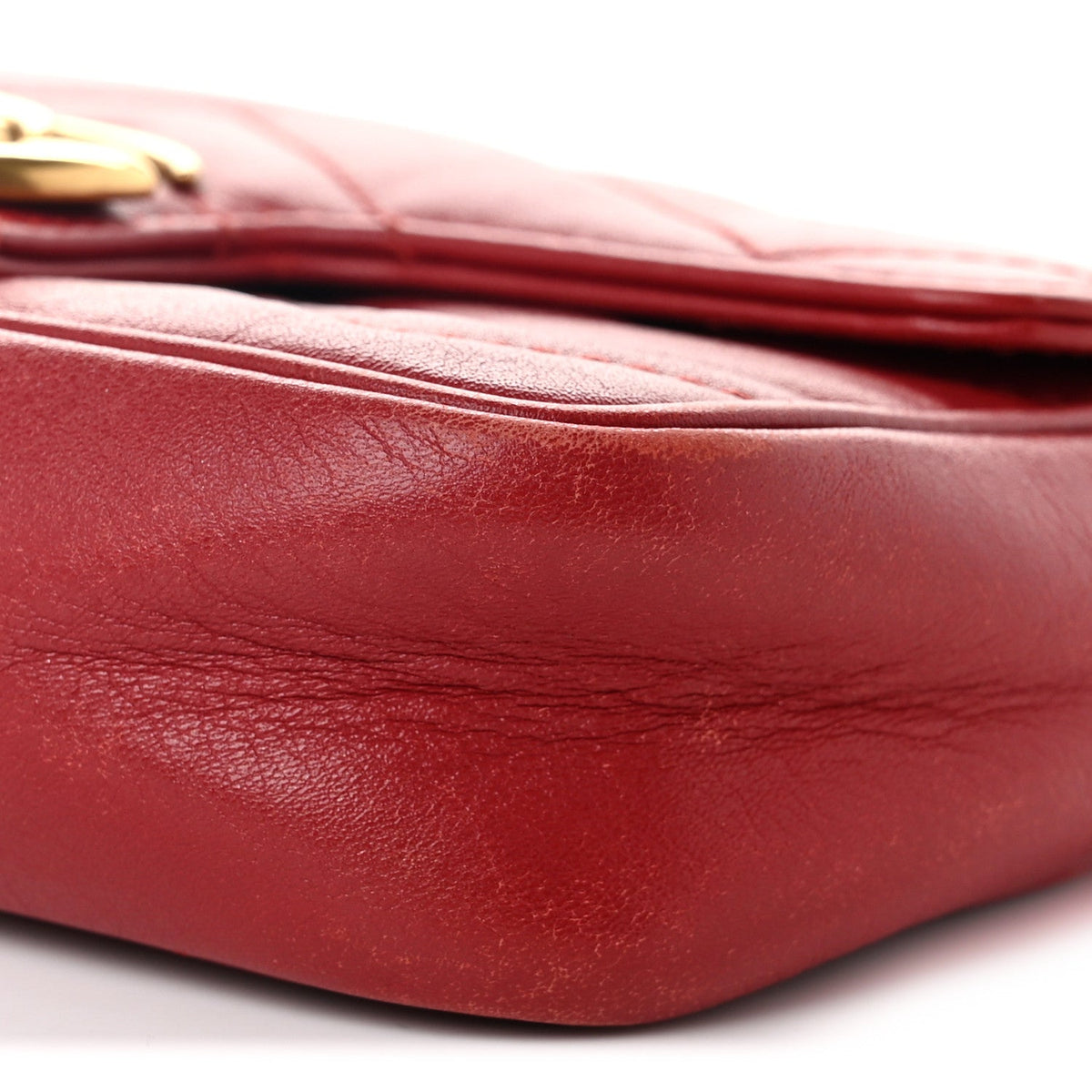 Calfskin Matelasse Super Mini GG Marmont Shoulder Bag Hibiscus Red