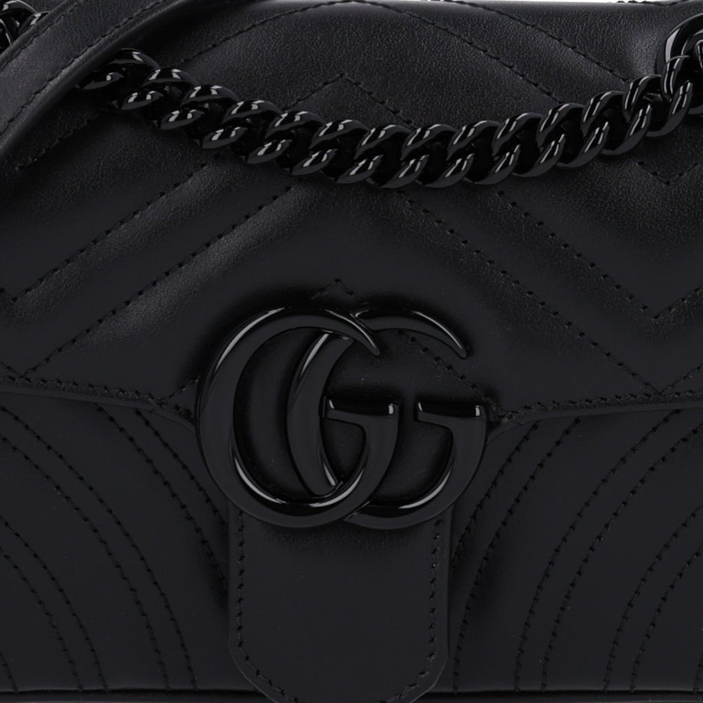 Calfskin Matelasse Monochrome Mini GG Marmont Shoulder Bag Black