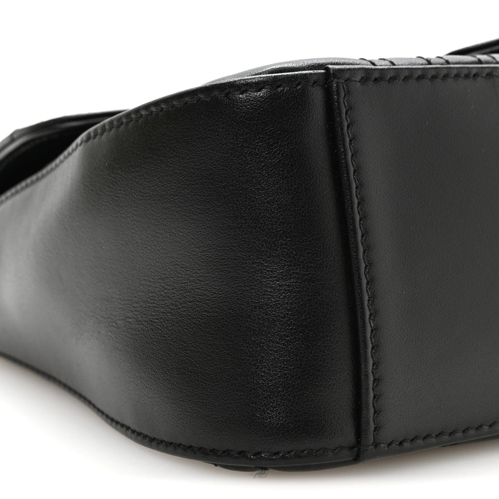 Calfskin Matelasse Monochrome GG Marmont Top Handle Shoulder Bag Black