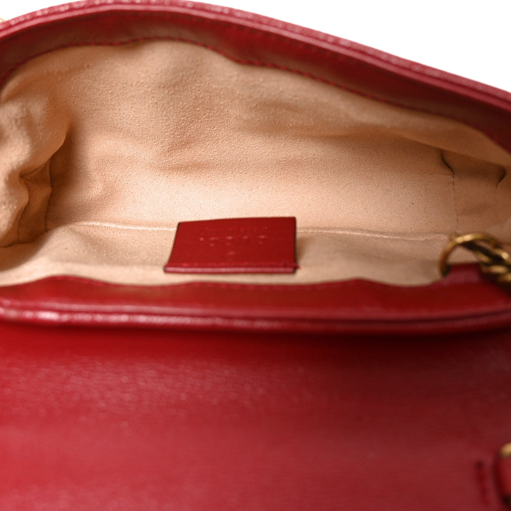 Vintage Effect Calfskin Matelasse Diagonal Super Mini Torchon GG Marmont Shoulder Bag Black Romantic Cherry