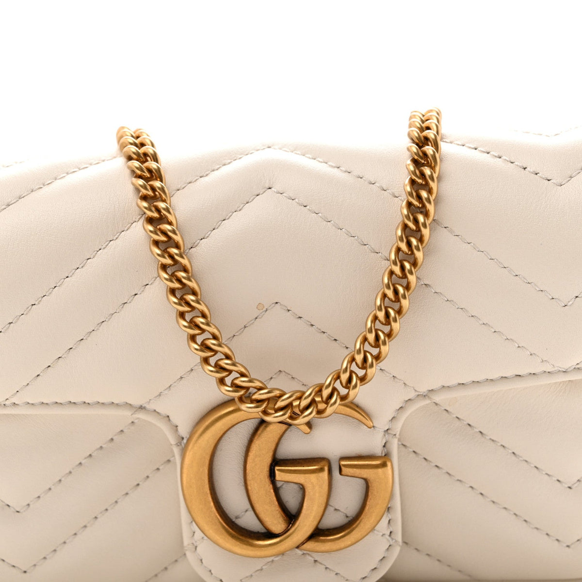 Calfskin Matelasse Super Mini GG Marmont Shoulder Bag White